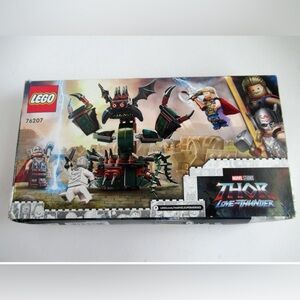 LEGO Marvel Attack on New Asgard, Thor Buildable Toy 76207